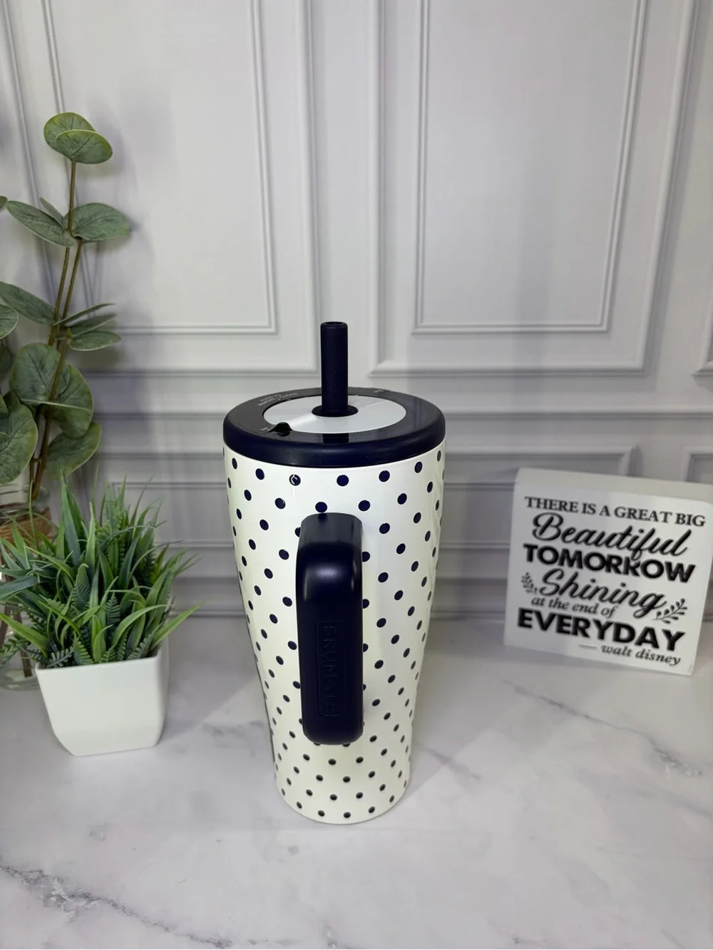Brumate White With Navy Polka Dots Era 30oz BNWT